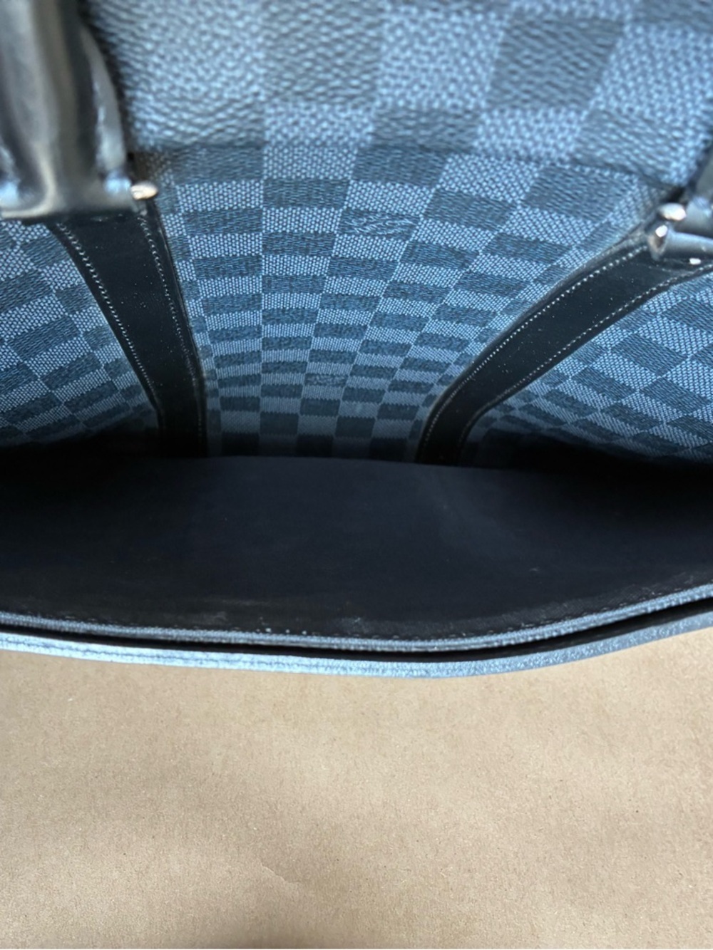 Louis Vuitton Damier Graphite Canvas Porte Documents Voyage GM Travel Bag - Picture 3 of 10